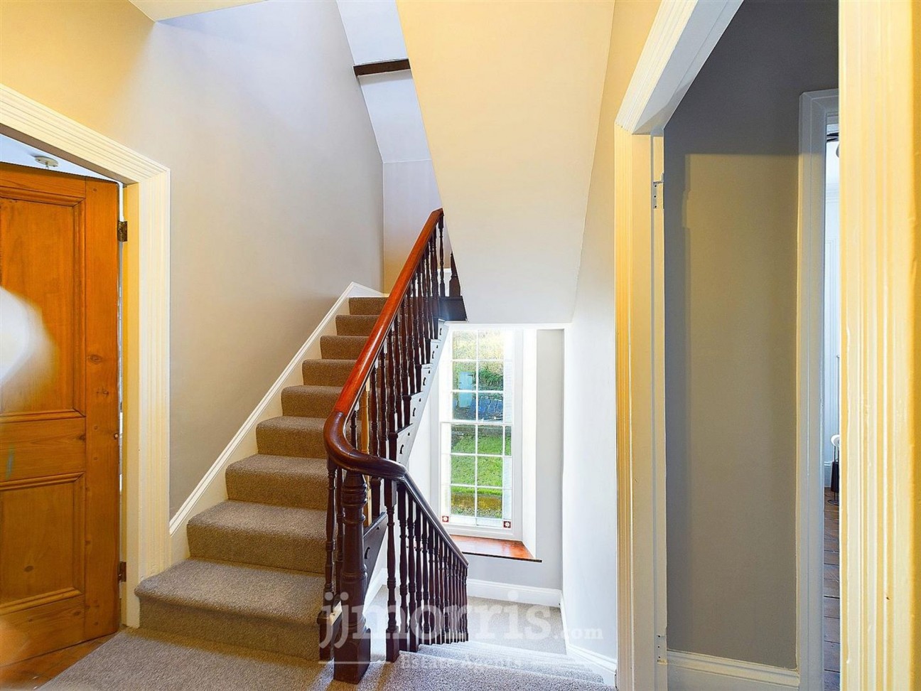 Dinas Cross, Newport, SA42