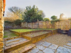 Dinas Cross, Newport, SA42