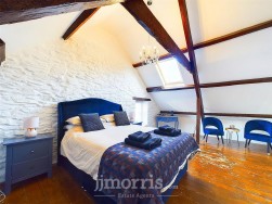 Dinas Cross, Newport, SA42