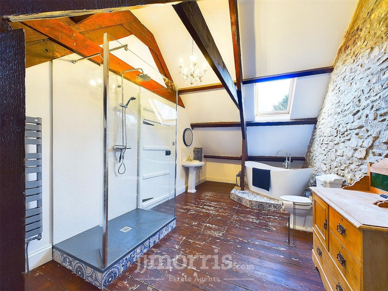 Dinas Cross, Newport, SA42