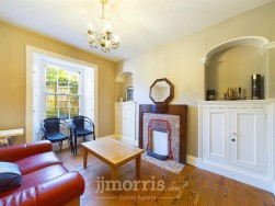 Dinas Cross, Newport, SA42