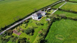 The Ridgeway, Manorbier, SA70