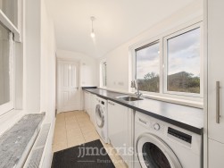 Cnwce, Cilgerran, SA43