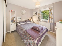 Dinas Cross, Newport, SA42