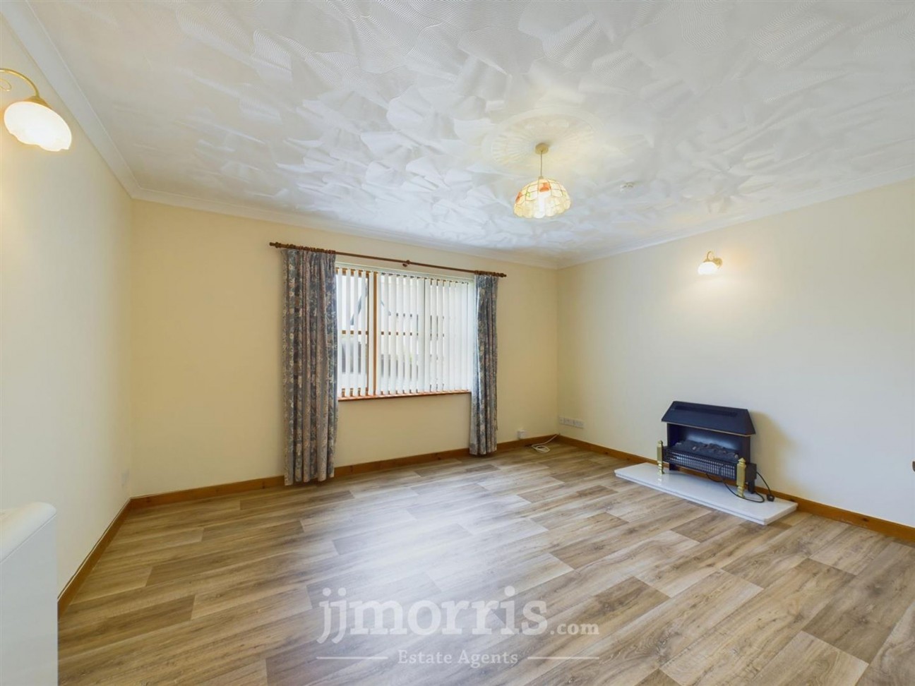 Clos Tawela, Silian, SA48