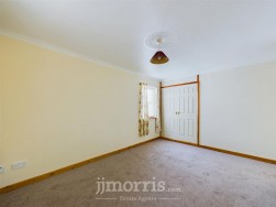 Clos Tawela, Silian, SA48