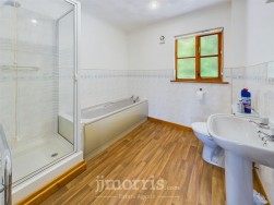 Clos Tawela, Silian, SA48