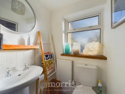 Ffordd Y Felin, Trefin, SA62