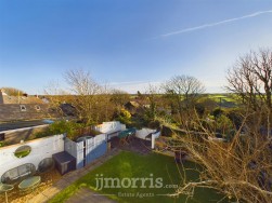 Ffordd Y Felin, Trefin, SA62