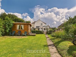 North Road, Whitland, SA34