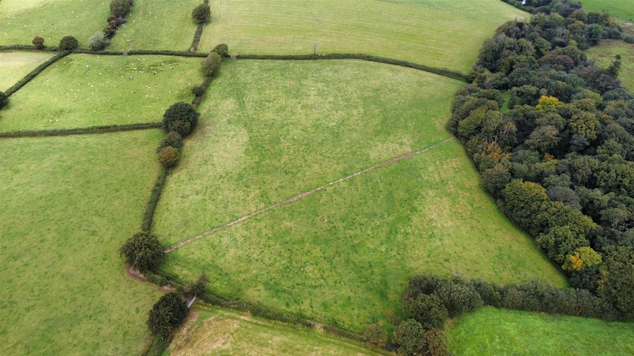 Henllan Amgoed, Whitland, SA34