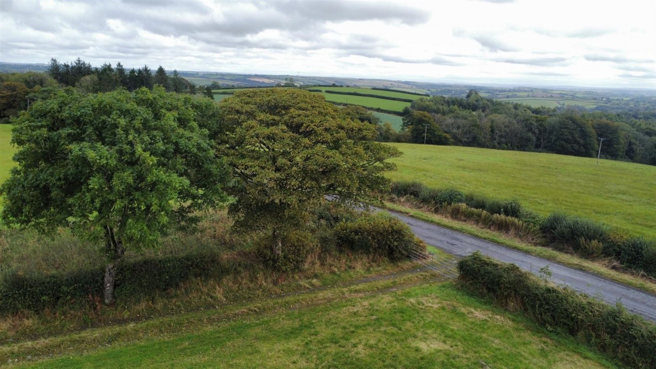 Henllan Amgoed, Whitland, SA34