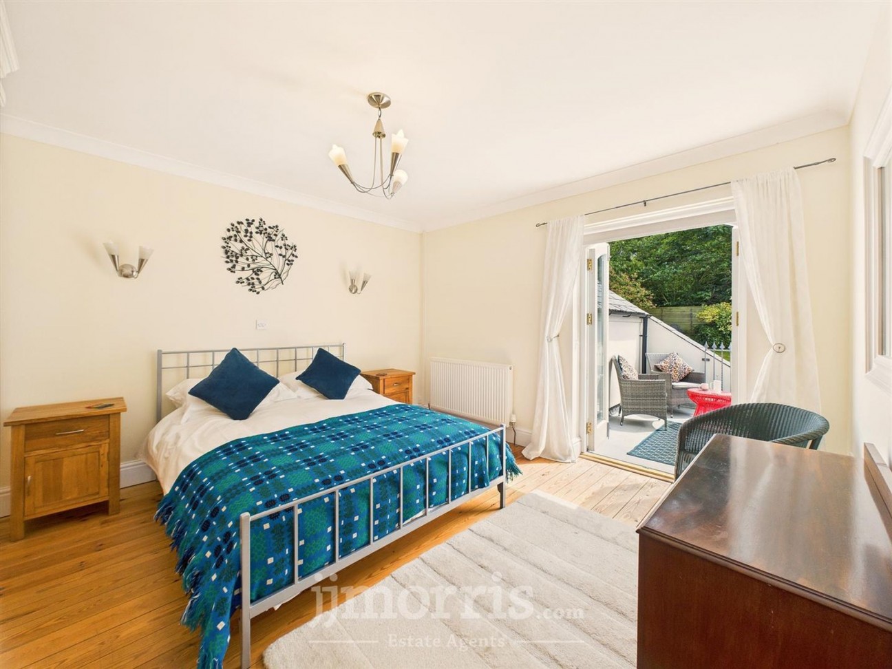 Feidr Ganol, Newport, SA42