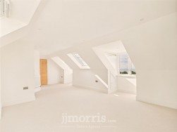 Feidr Ganol, Newport, SA42