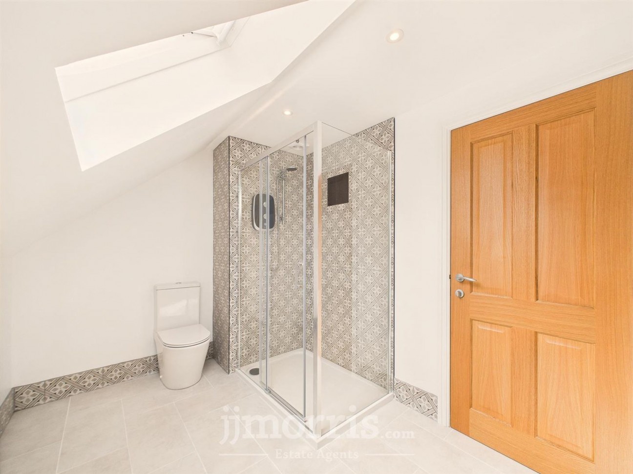 Feidr Ganol, Newport, SA42