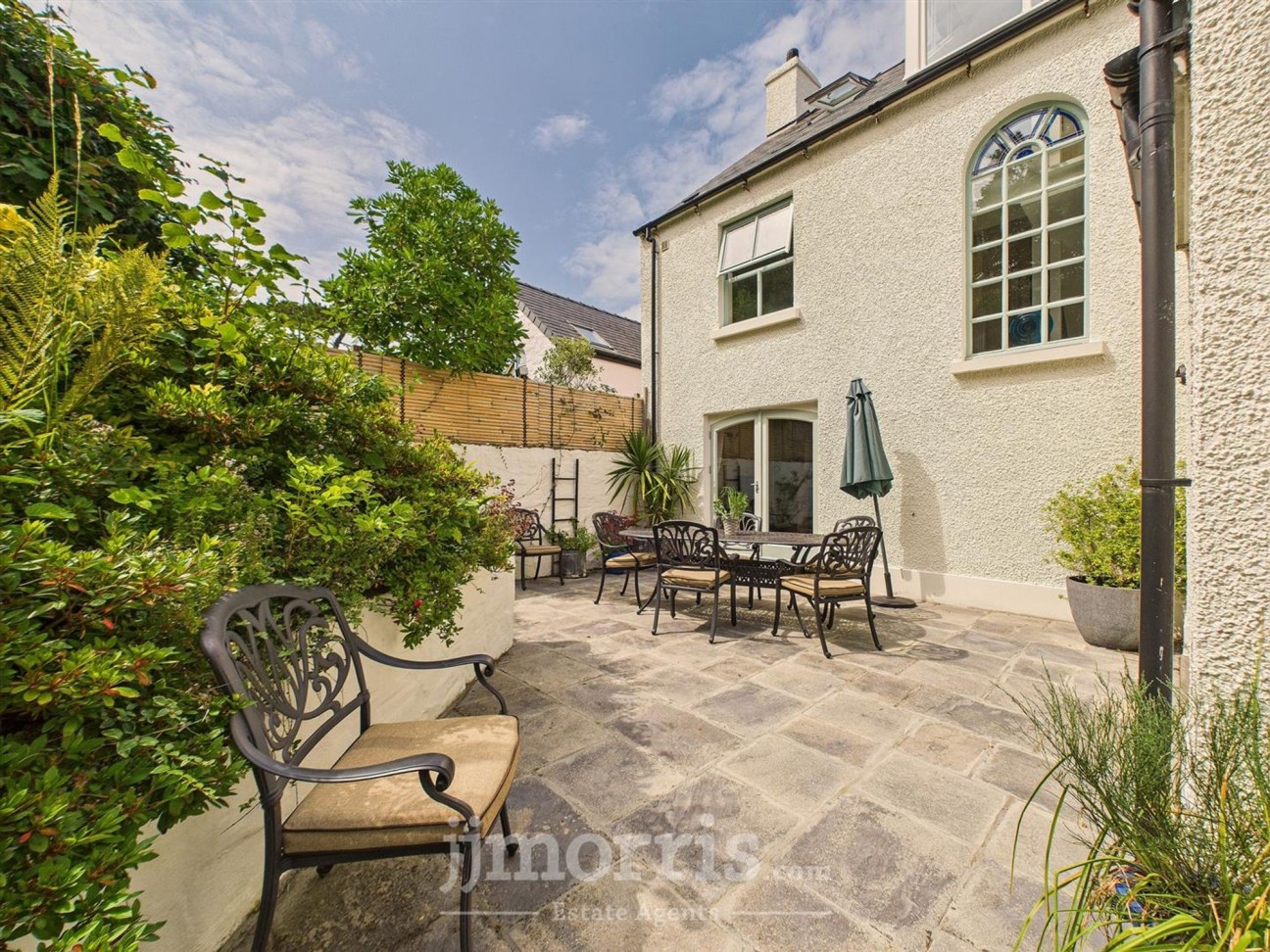 Feidr Ganol, Newport, SA42