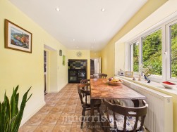 Laugharne, Carmarthen, SA33
