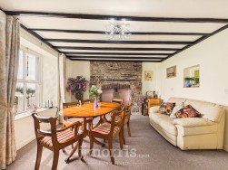 Laugharne, Carmarthen, SA33