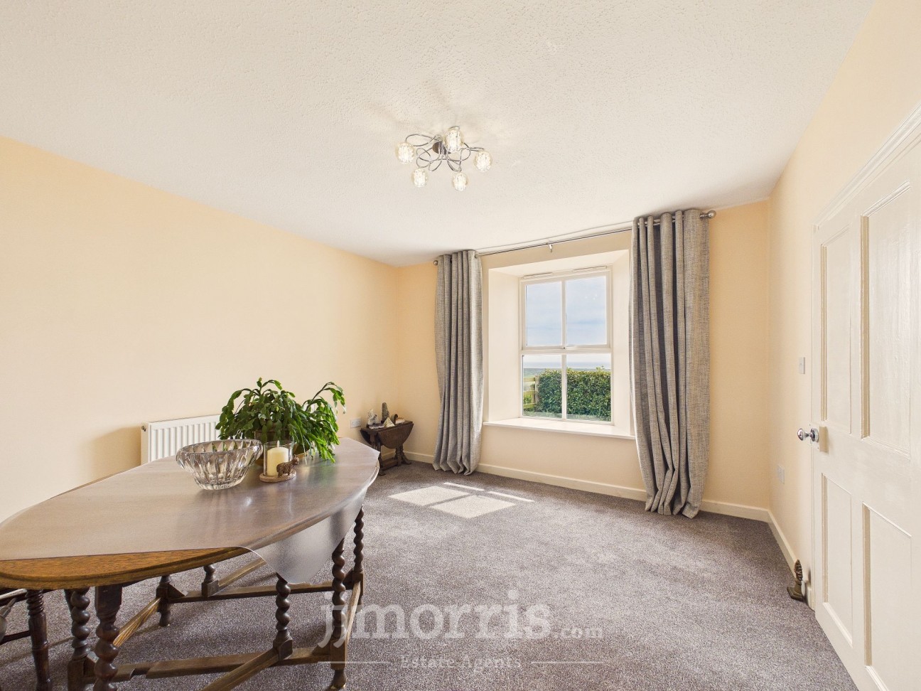 Laugharne, Carmarthen, SA33