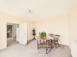 Laugharne, Carmarthen, SA33