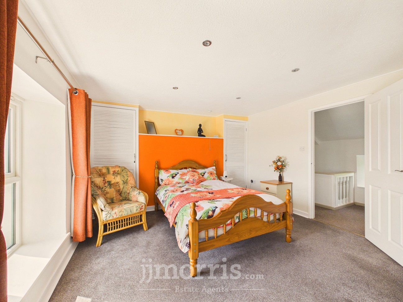 Laugharne, Carmarthen, SA33