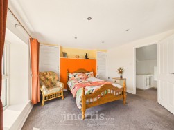 Laugharne, Carmarthen, SA33