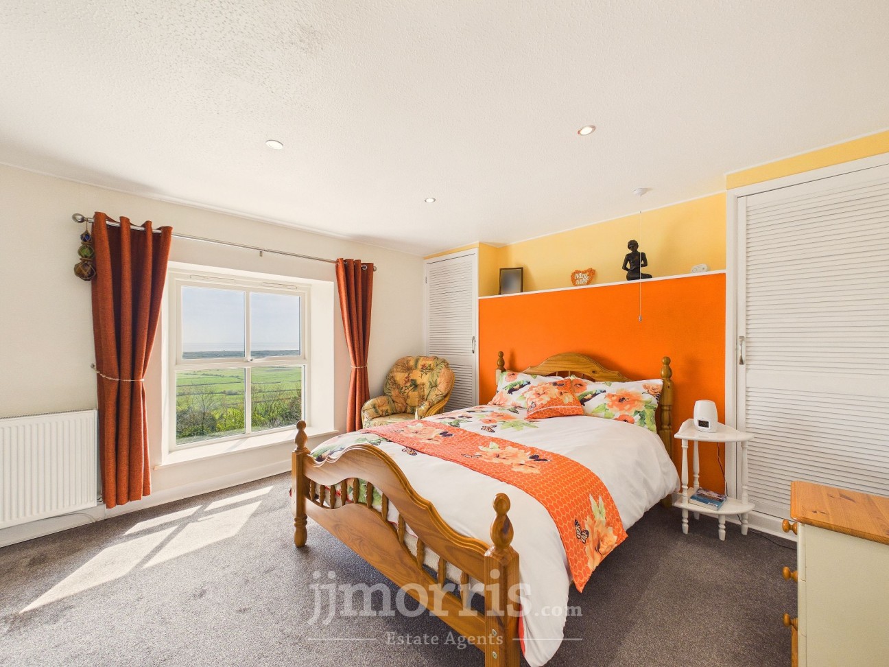 Laugharne, Carmarthen, SA33
