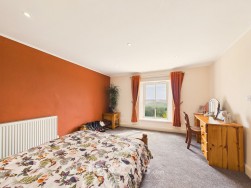 Laugharne, Carmarthen, SA33