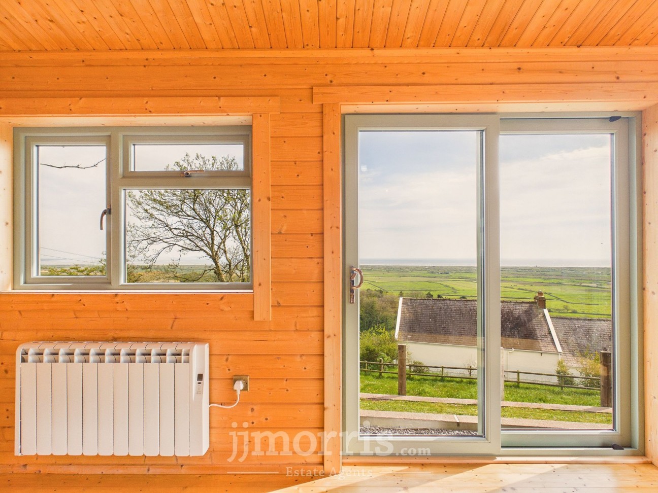 Laugharne, Carmarthen, SA33
