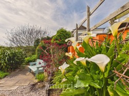 Laugharne, Carmarthen, SA33