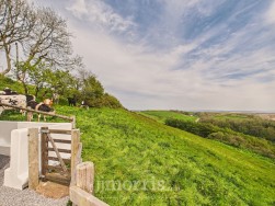 Laugharne, Carmarthen, SA33