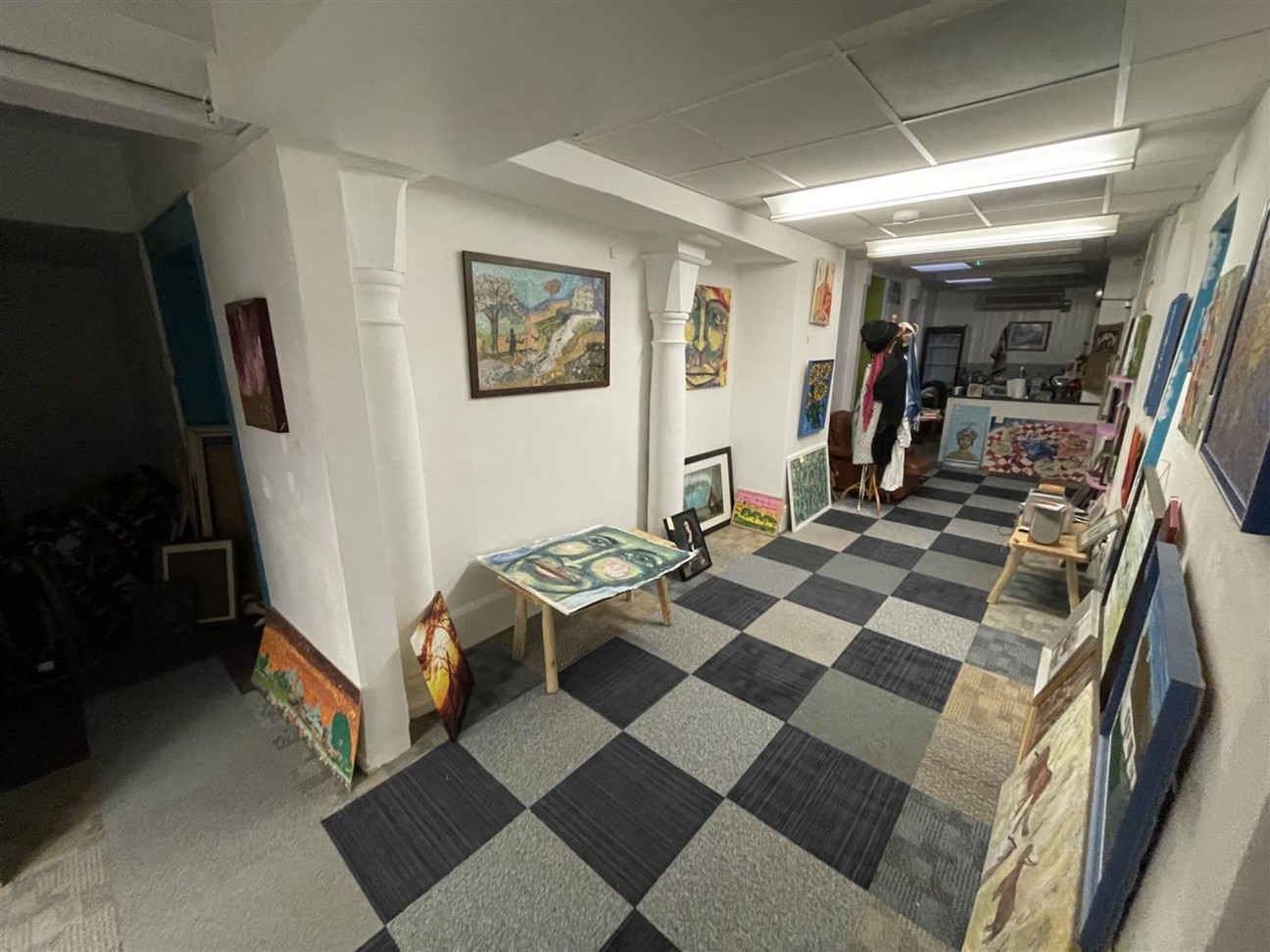 High Street, Cardigan, SA43