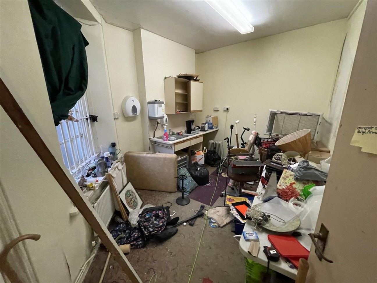 High Street, Cardigan, SA43