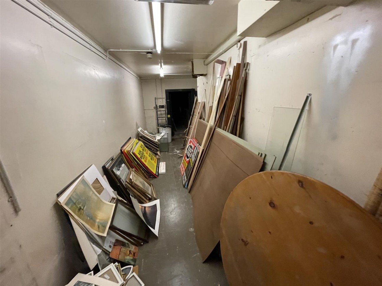 High Street, Cardigan, SA43