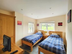 Llanychaer, Fishguard, SA65