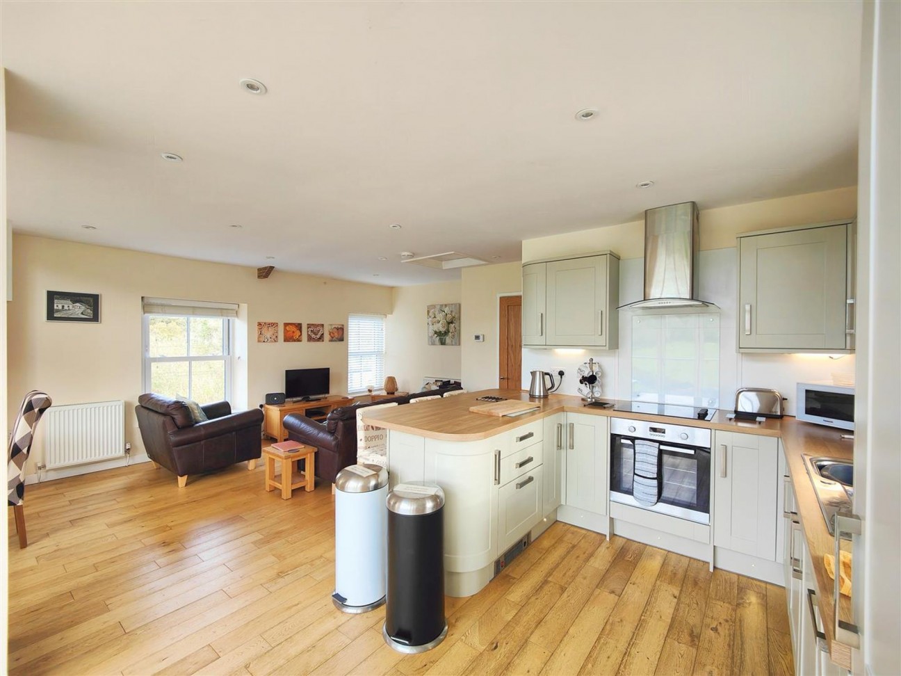 Llanychaer, Fishguard, SA65