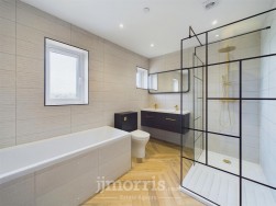 Beaconing Fields, Milford Haven, SA73