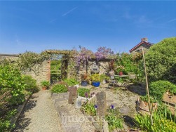 Nun Street, St. Davids, SA62