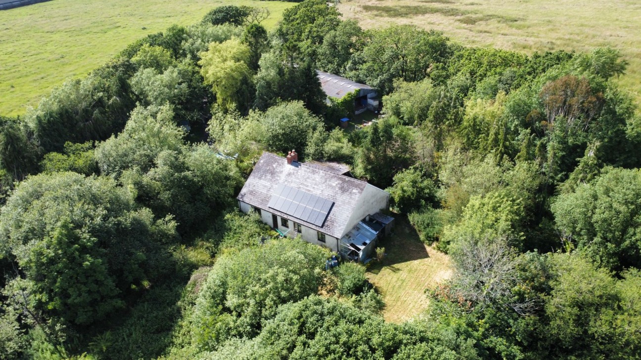 Gower Villa Lane, Clynderwen, SA66