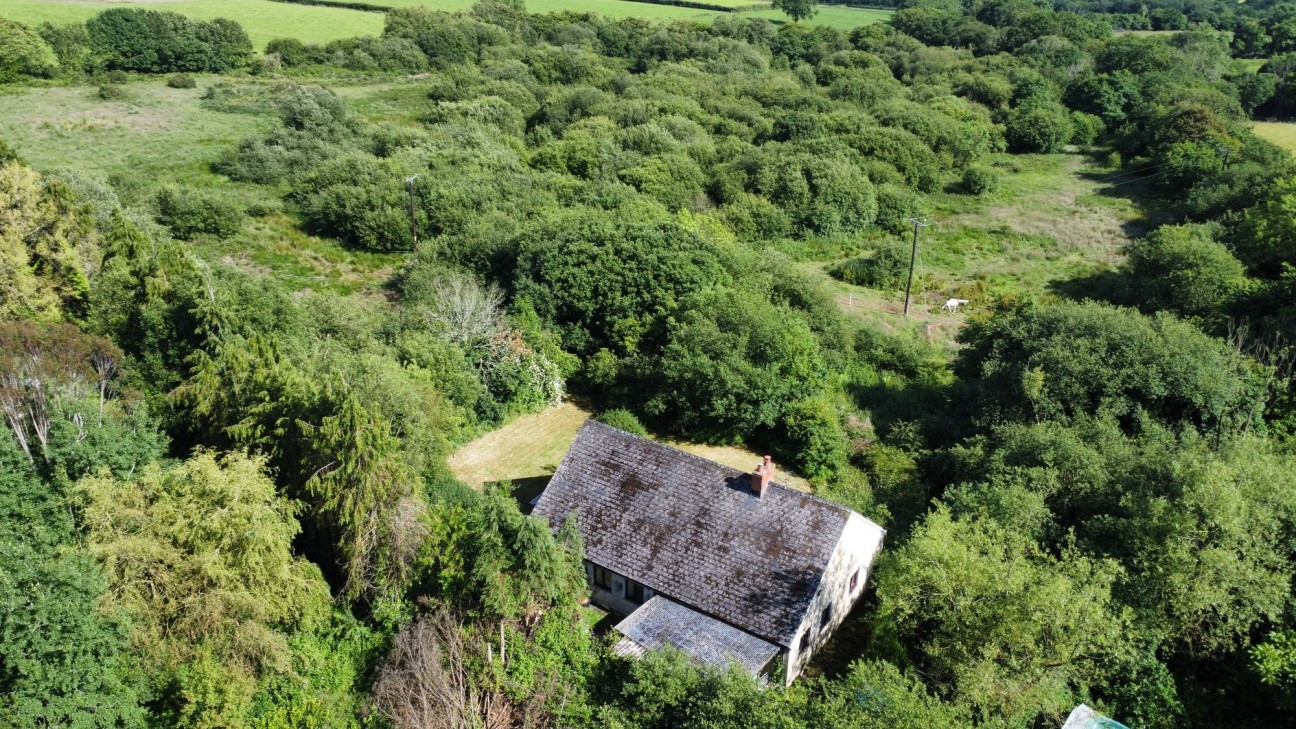 Gower Villa Lane, Clynderwen, SA66