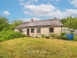 Gower Villa Lane, Clynderwen, SA66