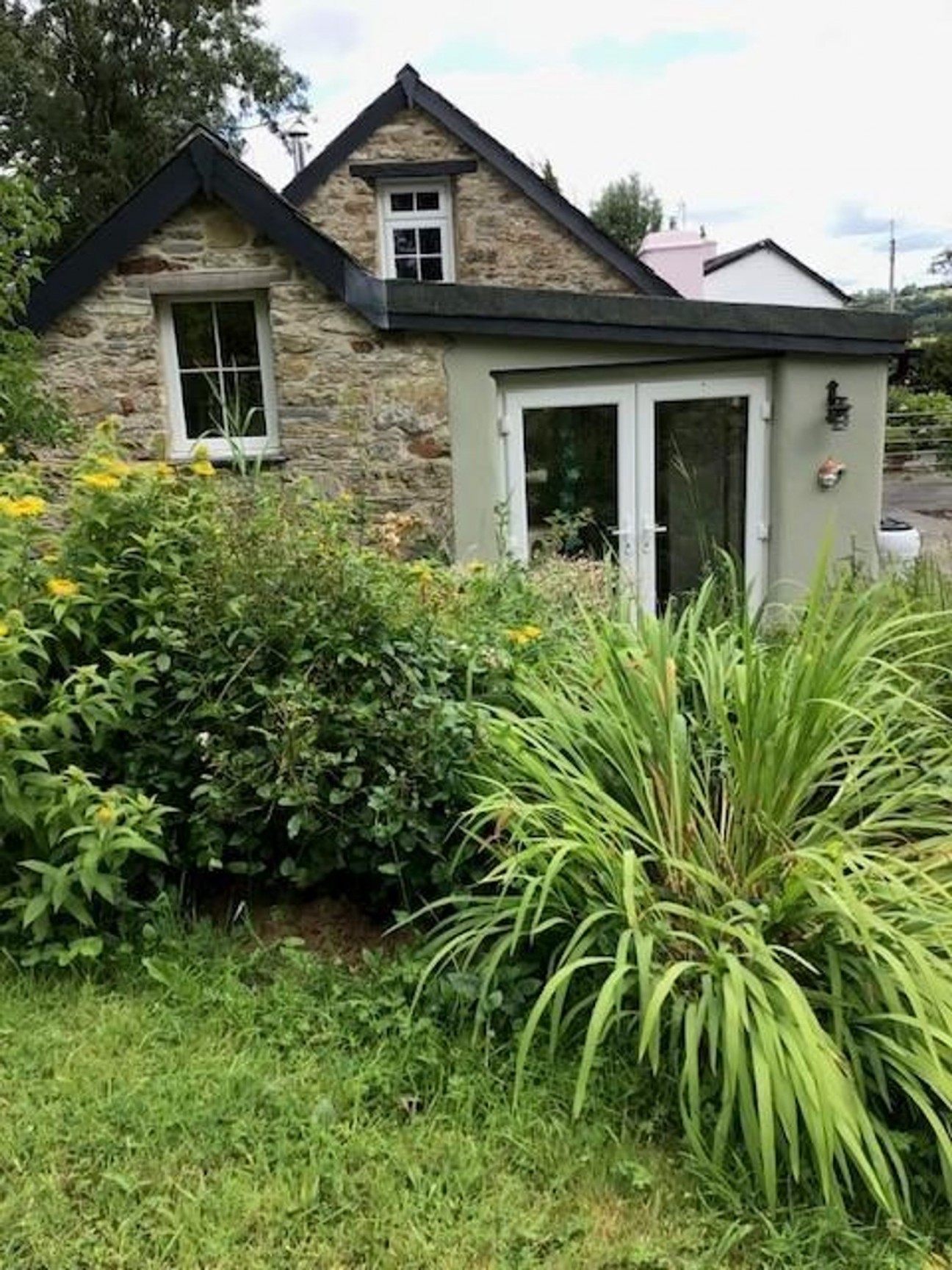 Hebron, Whitland, SA34