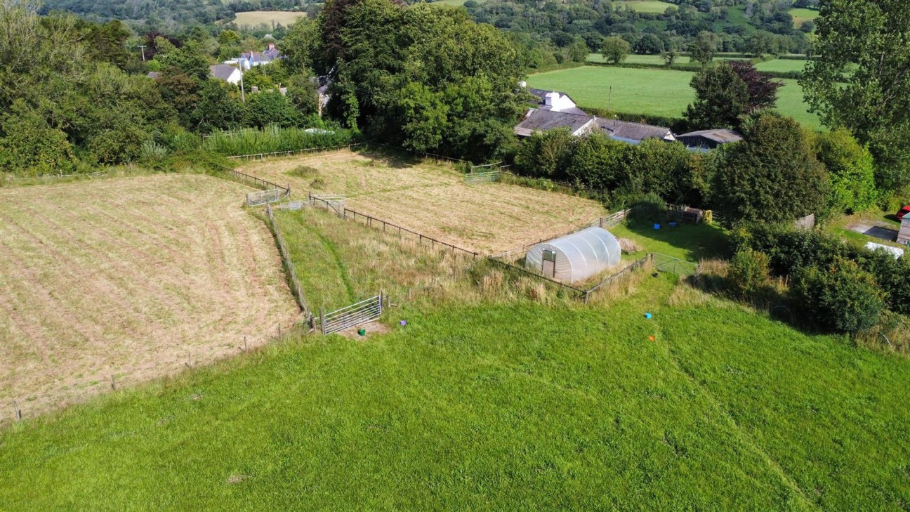 Hebron, Whitland, SA34