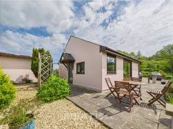 St. Florence, Tenby, SA70