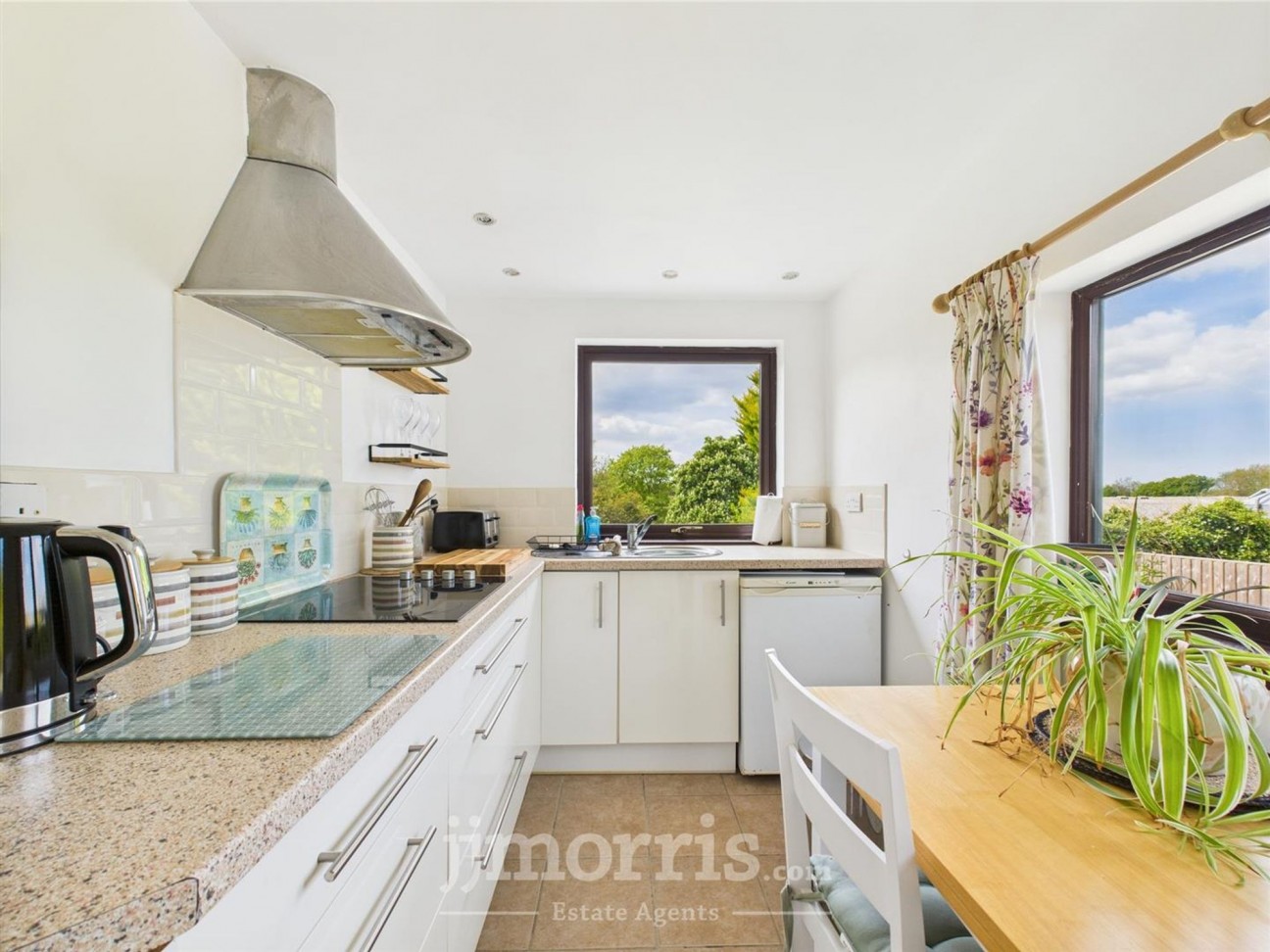 St. Florence, Tenby, SA70