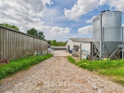 St. Florence, Tenby, SA70