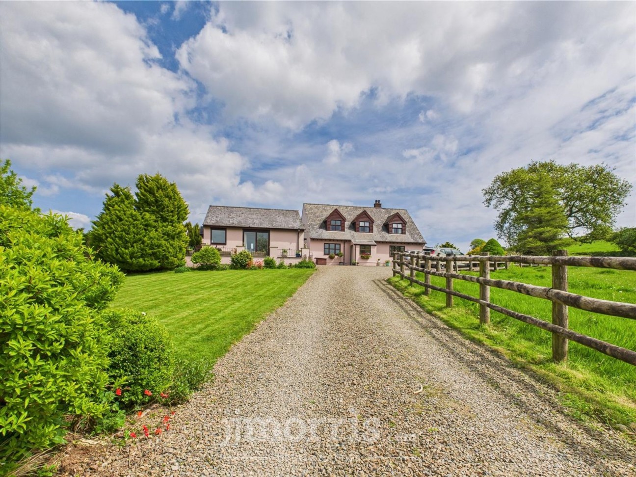 St. Florence, Tenby, SA70