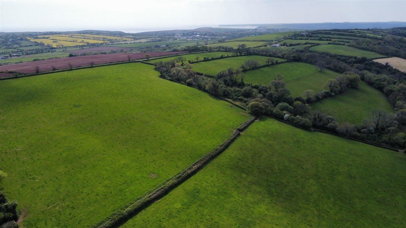 St. Florence, Tenby, SA70