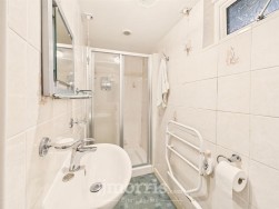 8 Prendergast, Solva, SA62