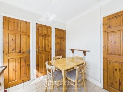 Maesglas, Cardigan, SA43